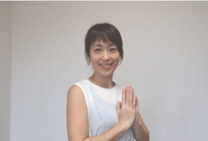 zoomでの親子ヨガ