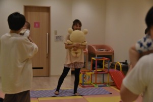 親子ピラティスとは！